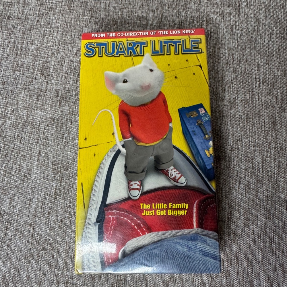 Stuart Little VHS Movie 2000 Columbia Tristar Michael J Fox New Sealed